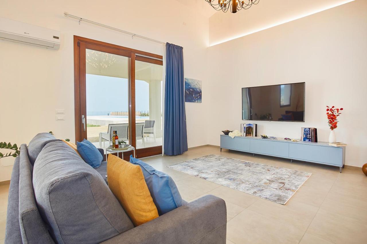 קאסטלמארה דל גולפו Villa Etesiae מראה חיצוני תמונה