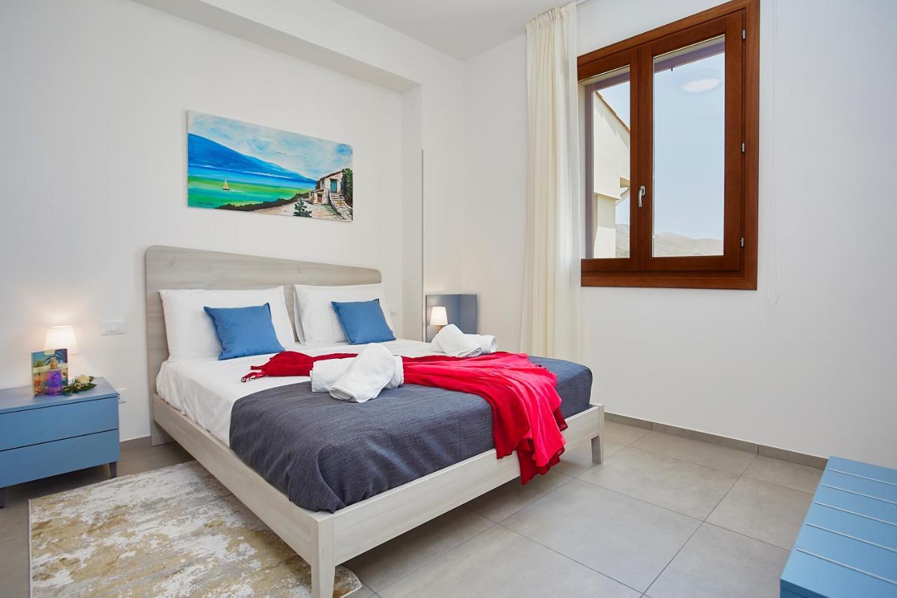 קאסטלמארה דל גולפו Villa Etesiae מראה חיצוני תמונה