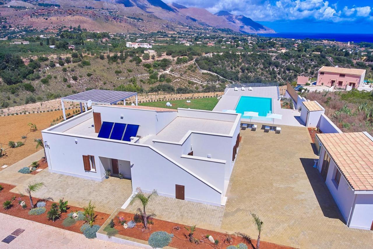 קאסטלמארה דל גולפו Villa Etesiae מראה חיצוני תמונה